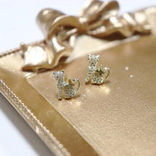 Charger l&#39;image dans la galerie, 14k Gold Plated Delicate Butterfly Cat Earrings-Furbaby Friends Gifts