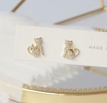 Charger l'image dans la galerie, 14k Gold Plated Delicate Butterfly Cat Earrings-Furbaby Friends Gifts