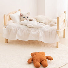 Carica l&#39;immagine nel visualizzatore di Gallery, Beautiful Hand Carved Wooden Cat Bed-Furbaby Friends Gifts