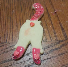 Load image into Gallery viewer, Cat Butt Cookie Cutter-Furbaby Friends Gifts