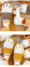 Laden Sie das Bild in den Galerie-Viewer, Cute &amp; Cosy Cat Paw Slippers-Furbaby Friends Gifts
