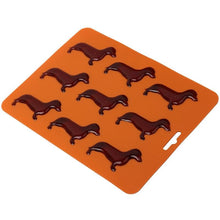 Afbeelding in Gallery-weergave laden, Doxie Ice Cube/ Baking Tray-Furbaby Friends Gifts