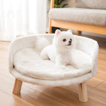 Laden Sie das Bild in den Galerie-Viewer, Hand Made Super-Soft Pet Sofa-Furbaby Friends Gifts
