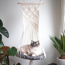 Carica l&#39;immagine nel visualizzatore di Gallery, Macrame Swing Cat Bed-Furbaby Friends Gifts