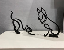 Carregar imagem no visualizador da galeria, Metal Abstract Pet Sculptures-Furbaby Friends Gifts