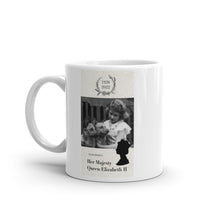 Charger l&#39;image dans la galerie, Princess Elizabeth, Jane &amp; Dookie Ceramic Gift Mug-Furbaby Friends Gifts