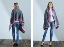 Afbeelding in Gallery-weergave laden, Reversible Cashmere Equestrian Pashmina-Furbaby Friends Gifts