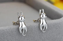 Afbeelding in Gallery-weergave laden, Silver &#39;Playing Cats&#39; Earrings-Furbaby Friends Gifts