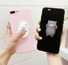Laden Sie das Bild in den Galerie-Viewer, Squishy Cat iPhone Cover-Furbaby Friends Gifts