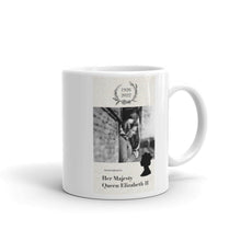 Charger l&#39;image dans la galerie, The Queen &amp; Betsy Ceramic Gift Mug-Furbaby Friends Gifts