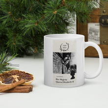 Cargar imagen en el visor de la galería, The Queen &amp; Betsy Ceramic Gift Mug-Furbaby Friends Gifts