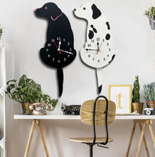 Laden Sie das Bild in den Galerie-Viewer, Wagging Tail Dog Clock-Furbaby Friends Gifts